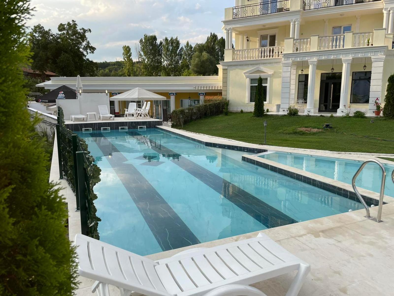 Алексова Къща Hotel ออร์คนายโนโว่ ภายนอก รูปภาพ